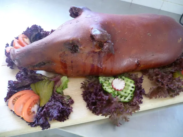 Buffets & Platten · 52